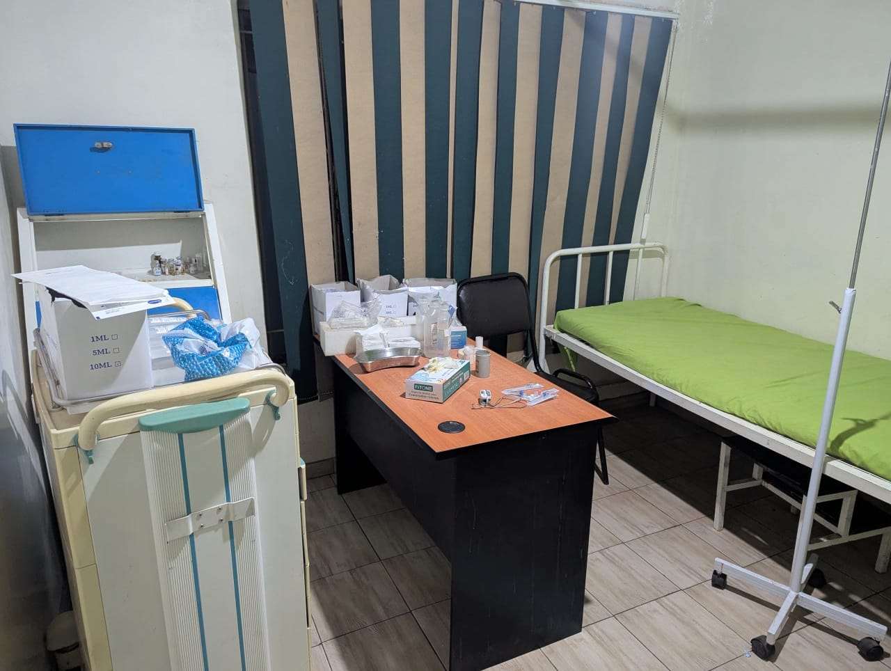 Kayden Clinic Building Exterior